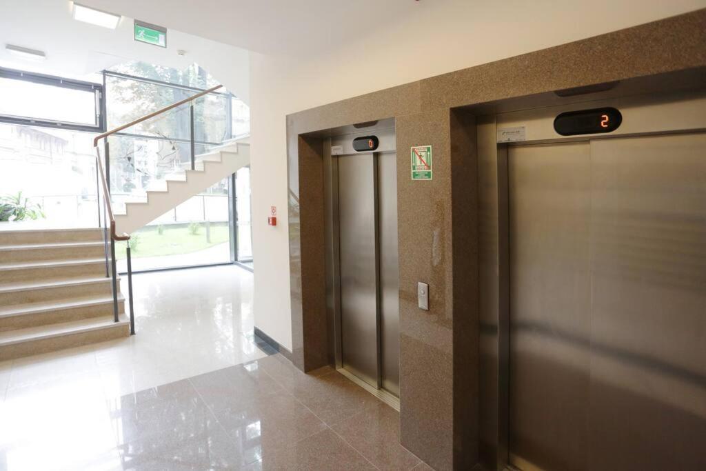 Ekskluzywny Apartament W Centrum Z Balkonem I Parkingiem Krakow Exterior photo